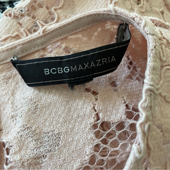 BCBGMaxAzria Diane Lace Mini Dress Pastel Pink Oversized With Slip Size Medium - Picture 15 of 16